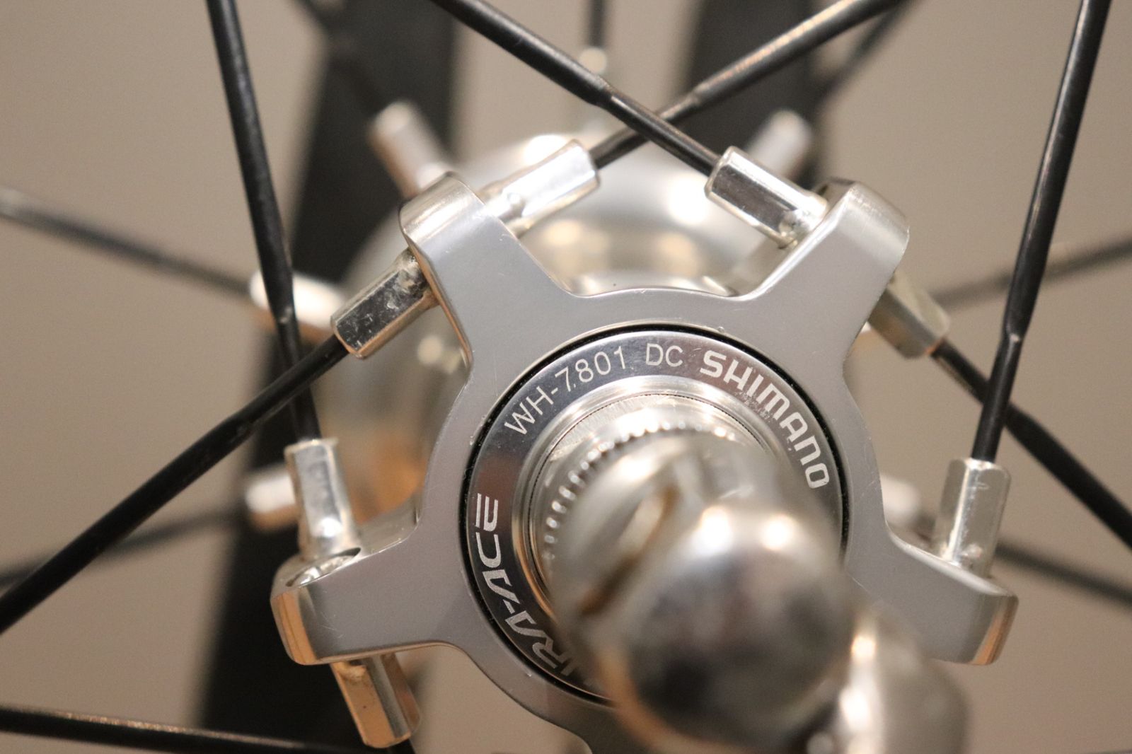 シマノ SHIMANO デュラエース DURA-ACE WH-7801 カーボン チューブラー