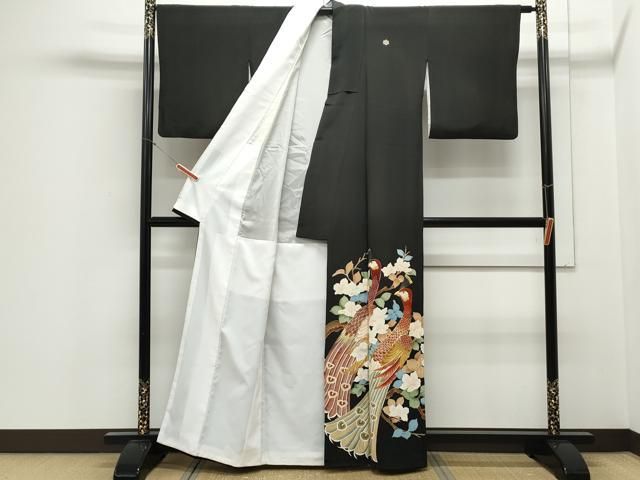 平和屋着物▽豪華黒留袖 駒刺繍 孔雀枝花文 金銀糸 正絹 逸品