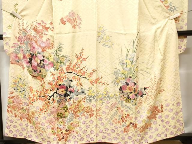 平和屋着物□豪華振袖 駒刺繍 陶器枝花文 金彩 正絹 逸品 CAAZ5912ev