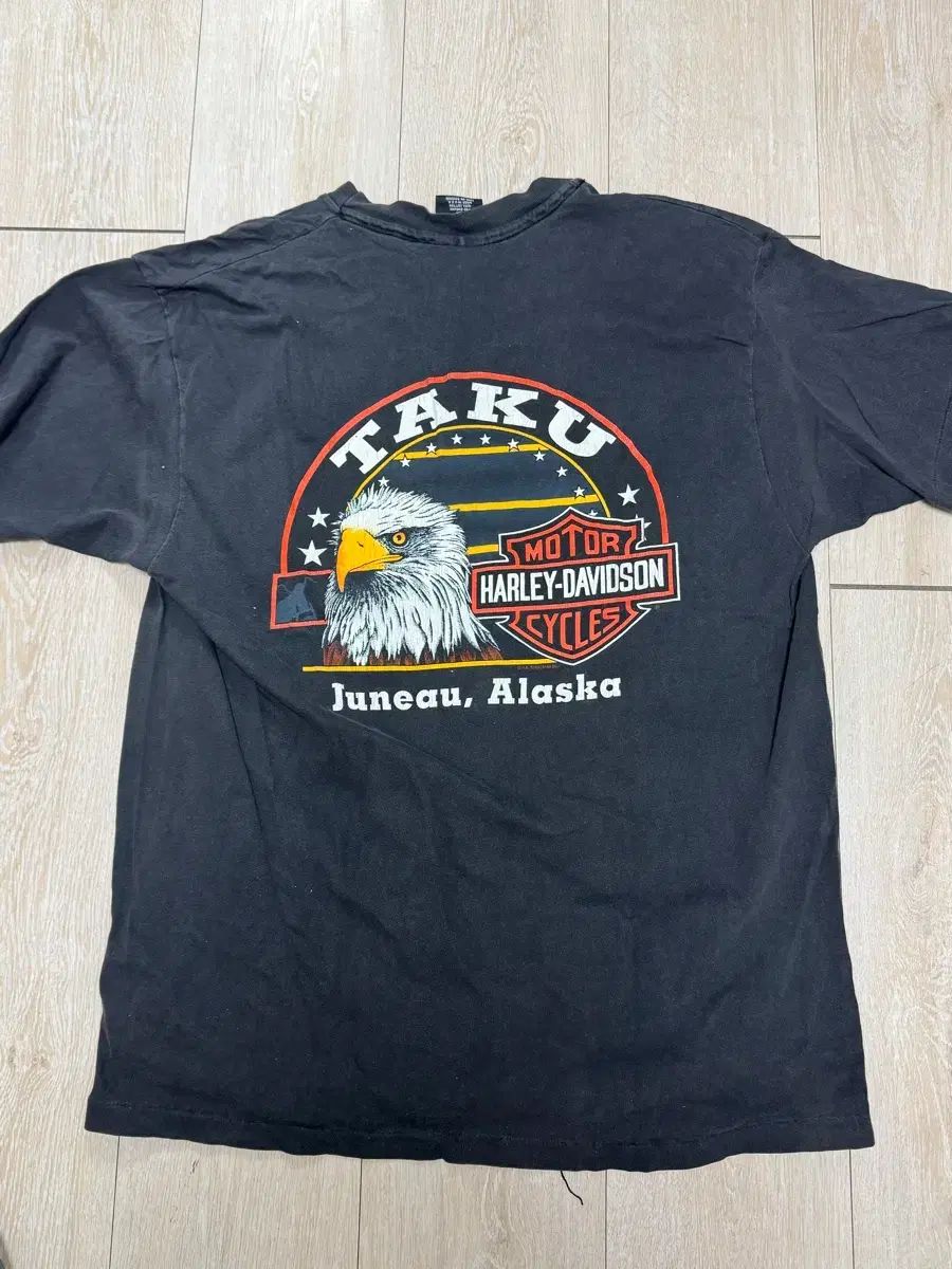 Tシャツ ライトニング