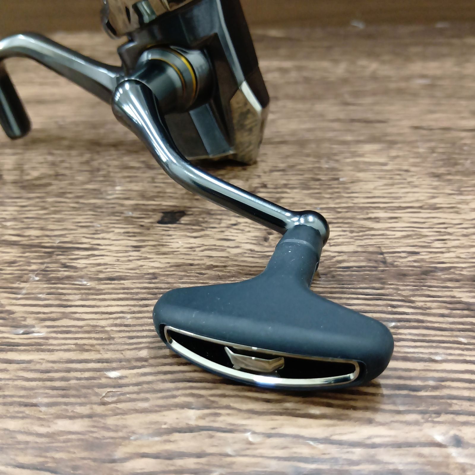 シマノ(SHIMANO) 24 ツインパワー 4000MHG スピニングリール - メルカリ