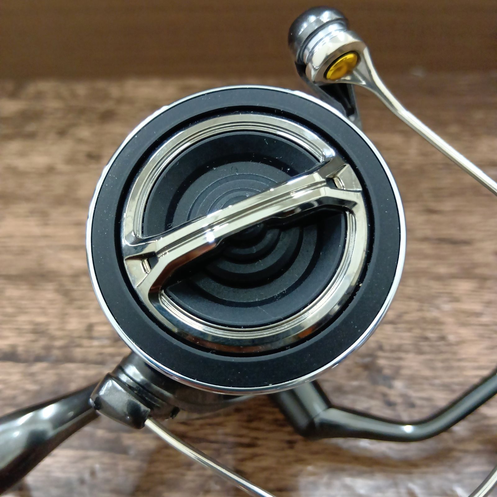 シマノ(SHIMANO) 24 ツインパワー 4000MHG スピニングリール - メルカリ