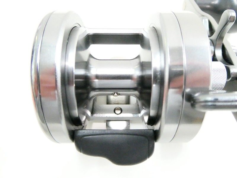 シマノ スコーピオン オシアジガー 1500P (03-9301150014) - メルカリ