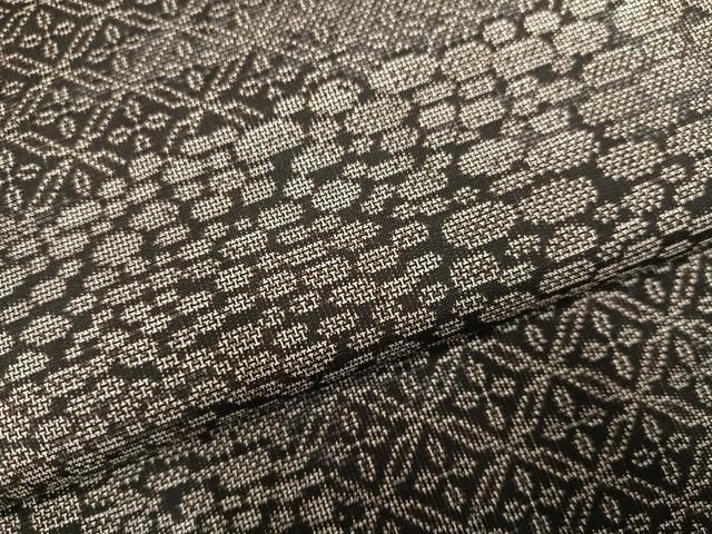 平和屋着物▽本場大島紬 カタス9マルキ 霞花文 正絹 逸品 AABE8893ph