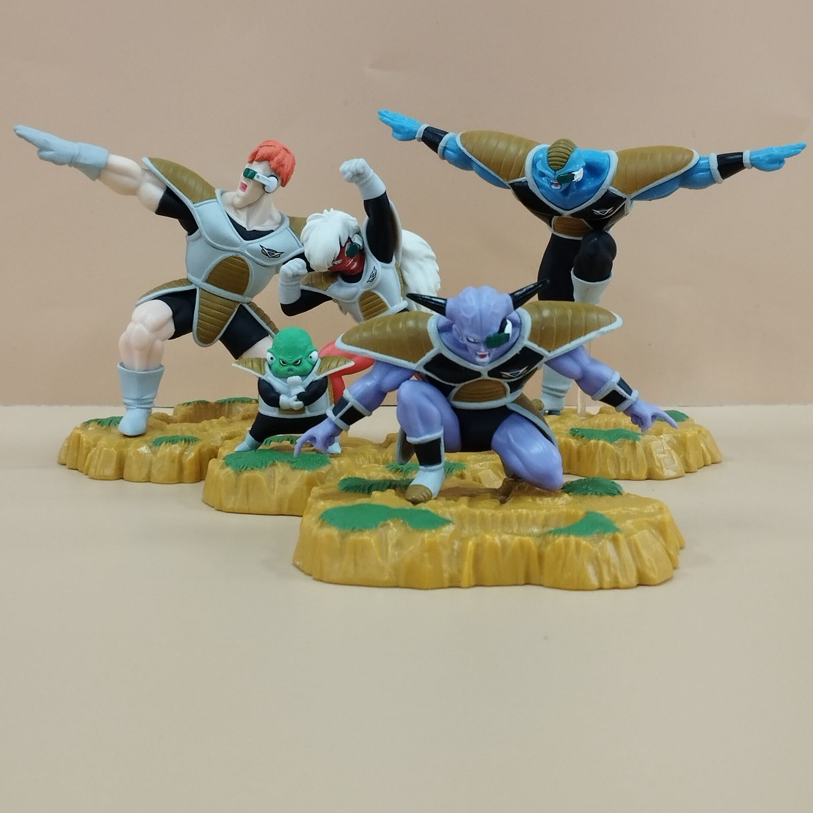 D1966】ドラゴンボールZ ナメック星編 ギニュー特戦隊 フィギュア賞