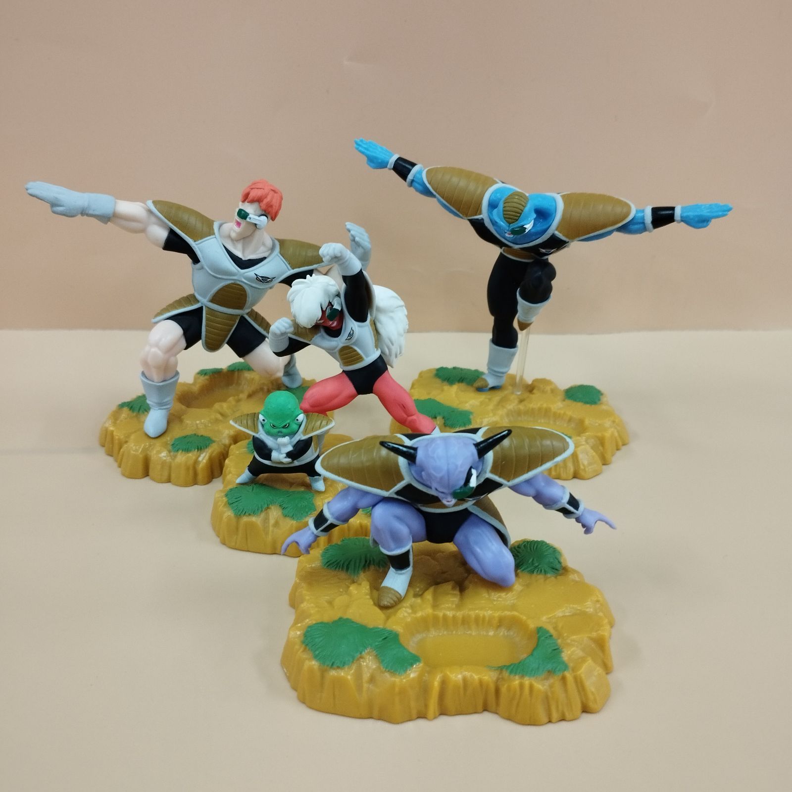 D1966】ドラゴンボールZ ナメック星編 ギニュー特戦隊 フィギュア賞