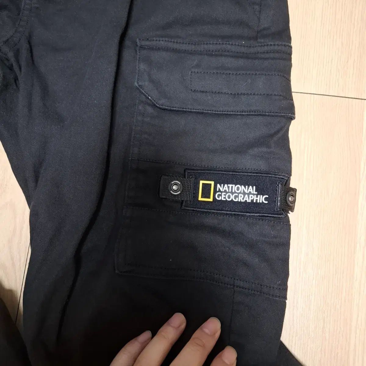 ナショナルジオグラフィック 黒 カーゴ ズボン