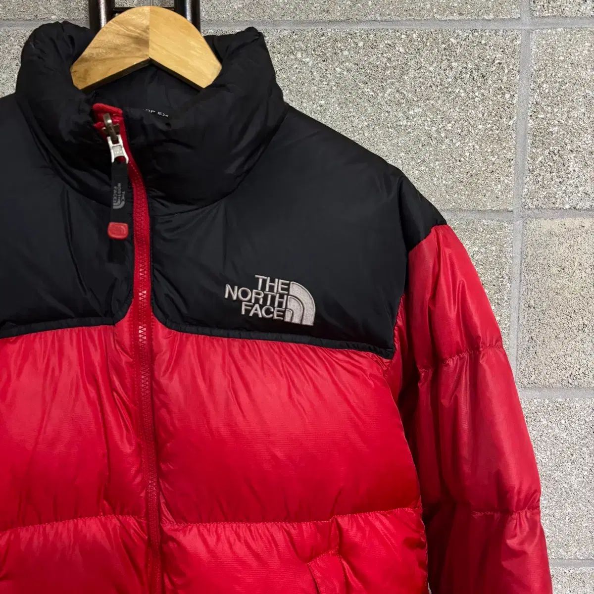 THE NORTH FACE ザノースフェイス ヌプシ グースダウン ダウン L np 374 アウター ジャケット パーカ 700