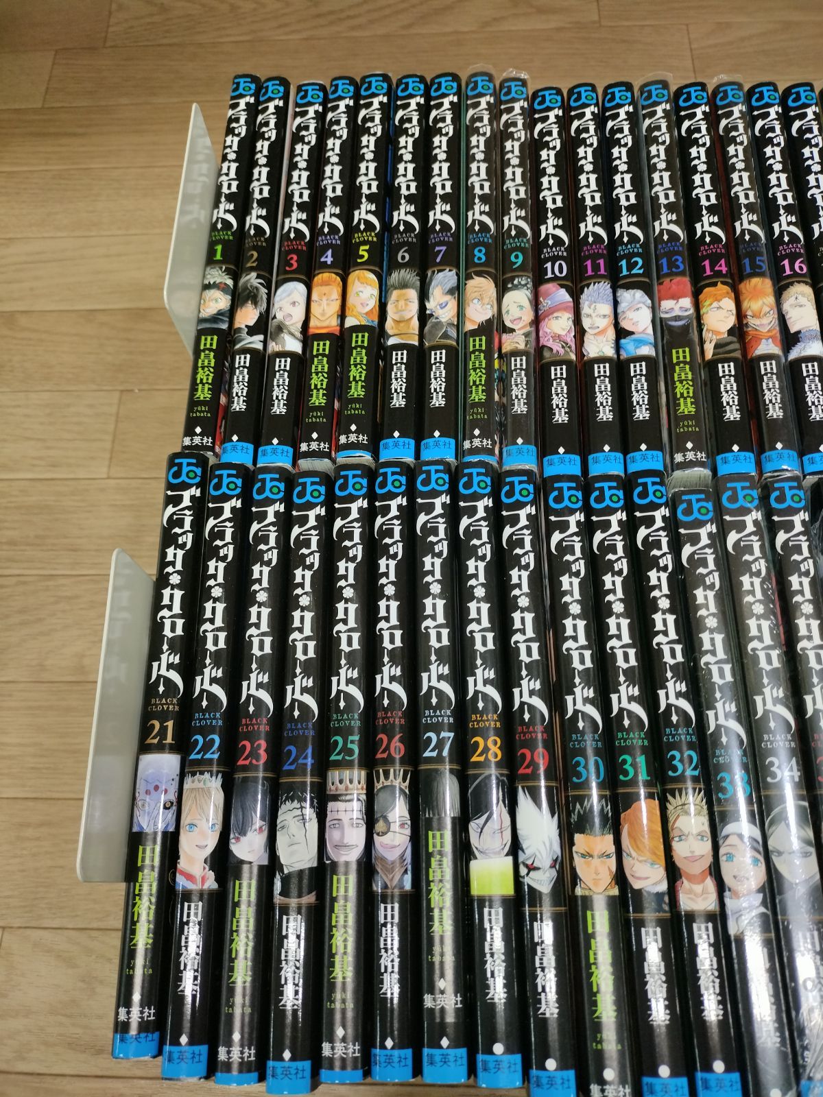 ☆②【未開封5冊】ブラッククローバー 1～37巻 コミック全巻セット