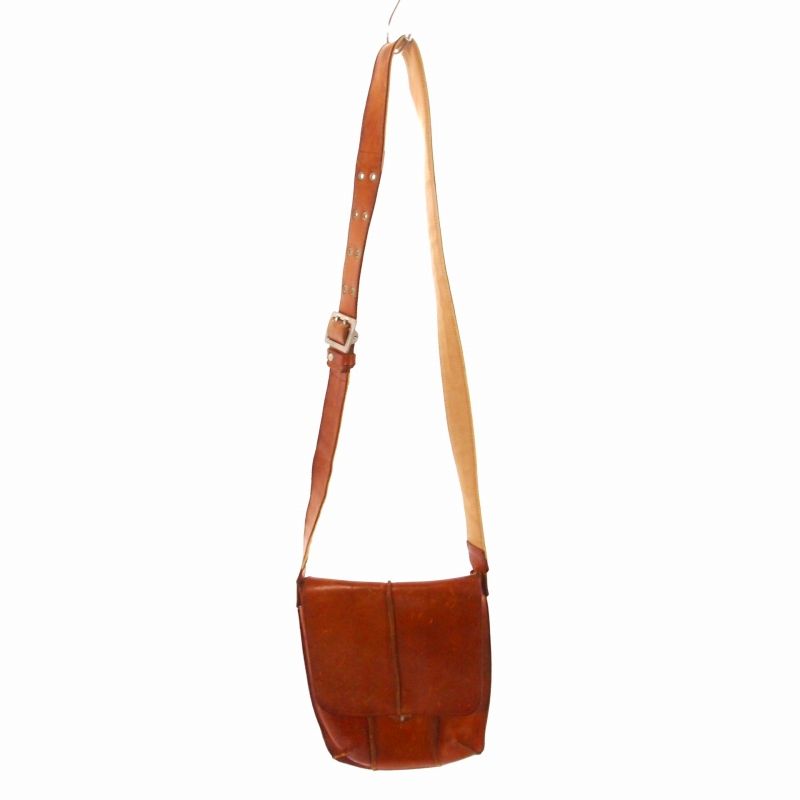 バギーポート BAGGY PORT レザーショルダーバッグ カバン ブラウン 茶