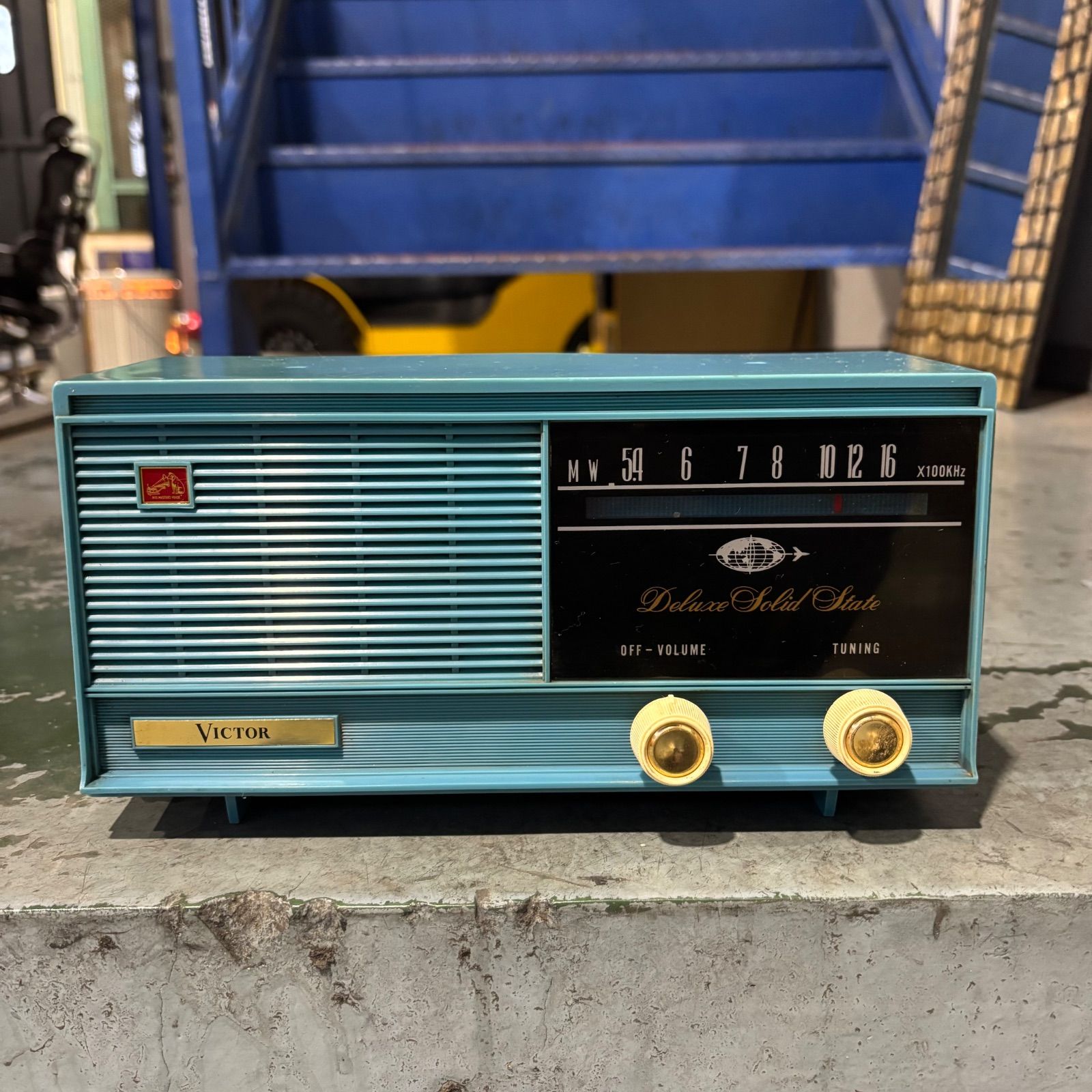 昭和レトロ VICTOR ビクター Deluxe Solid State トランジスタラジオ