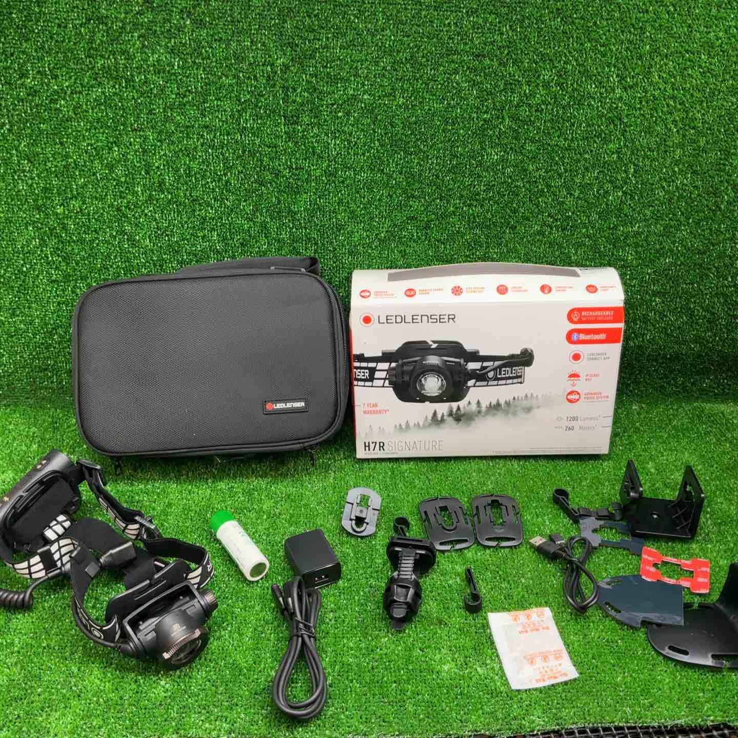 レッドレンザー H 7 R Signature 充電式ヘッドライト