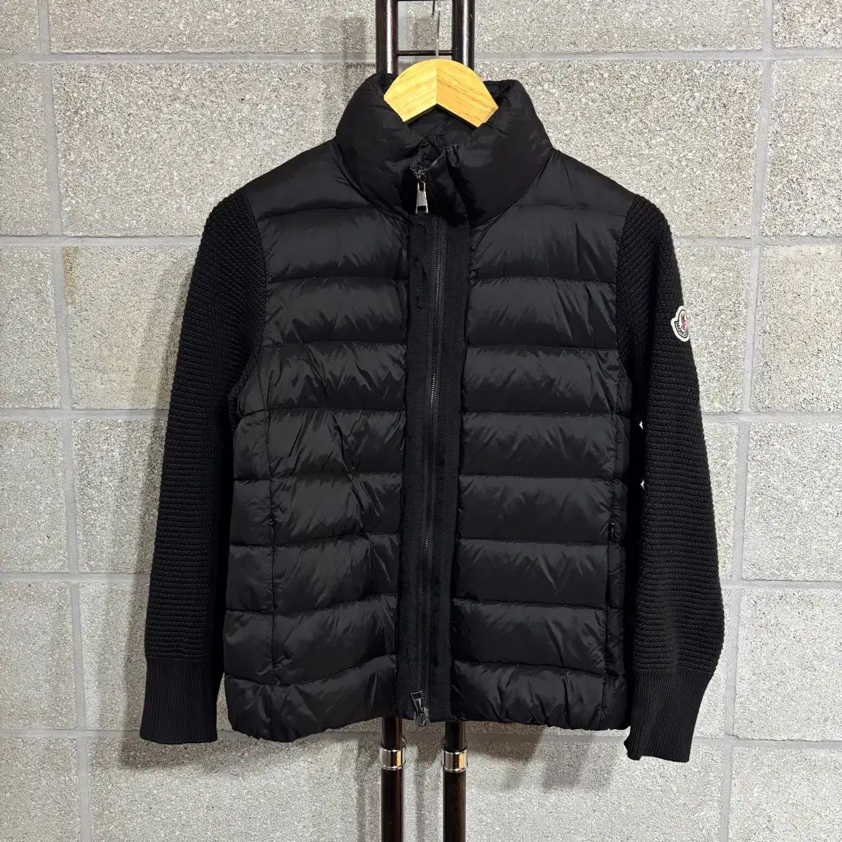 モンクレール ニット ダウン S yp 285 ジャケット アウター パーカ