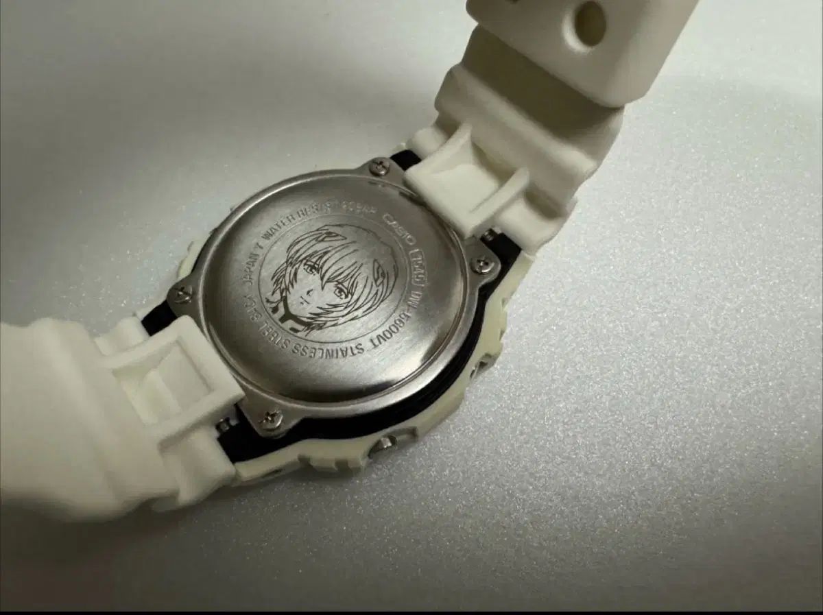 5600 ジーショック