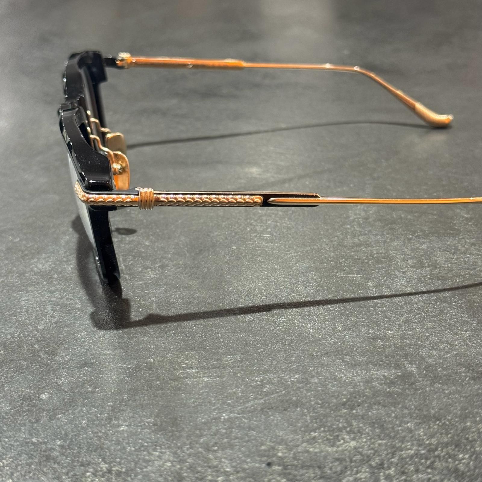 CHROME HEARTS ウエリントン ゴールドフレーム サングラス アイウェア 
