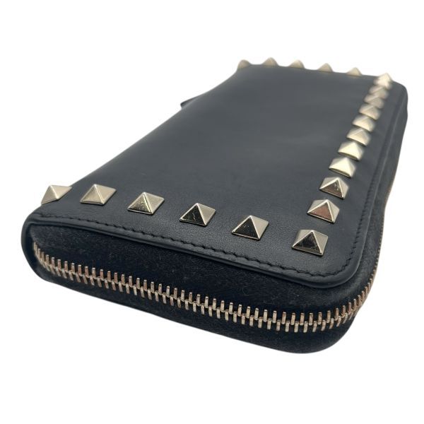 ヴァレンティノガラヴァーニ valentino garavani 長財布 ロック