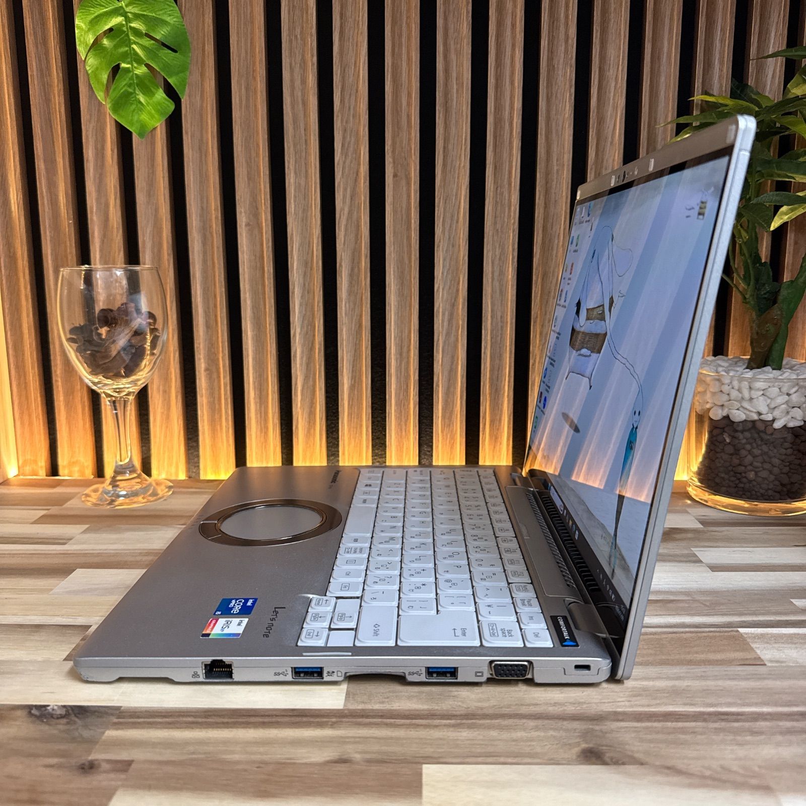 希少タッチパネル式‼️Panasonic Let's note FV1☘️メモリ16GB☘i5第