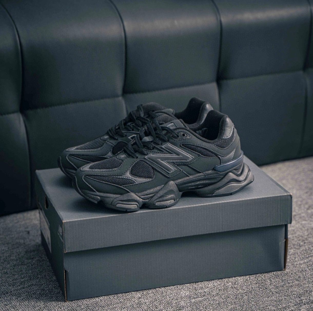 New Balance U9060ZGE スニーカー ローカット 黒 ブラック メンズ