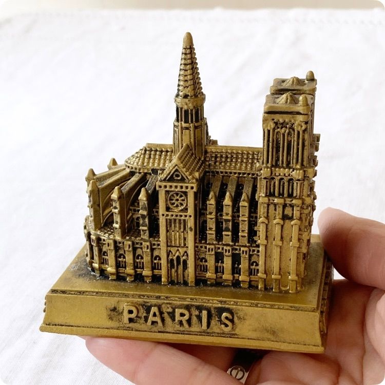 フランス雑貨 ノートルダム大聖堂 オブジェ｜パリ土産 ブロンズ製 ミニ