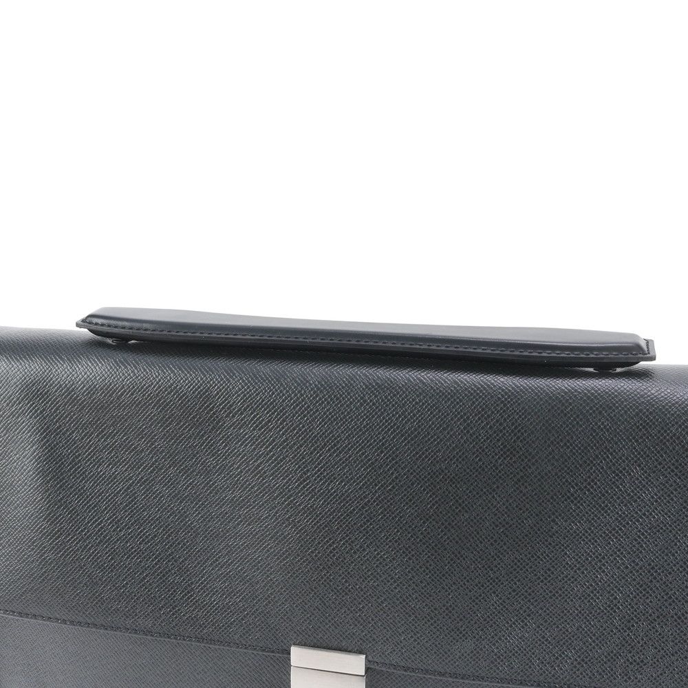 極美品 ルイヴィトン タイガ アントン ビジネスバッグ アルドワーズ 黒 レザー LOUIS VUITTON（ルイ・ヴィトン） ルイ ヴィトン ロブスト1 タイガ