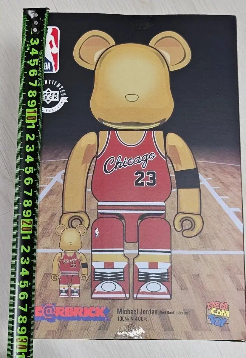 BE RBRICK ベアブリック マイケル ジョーダン シカゴ ブルズ レッド ルーキー ジャージ 400