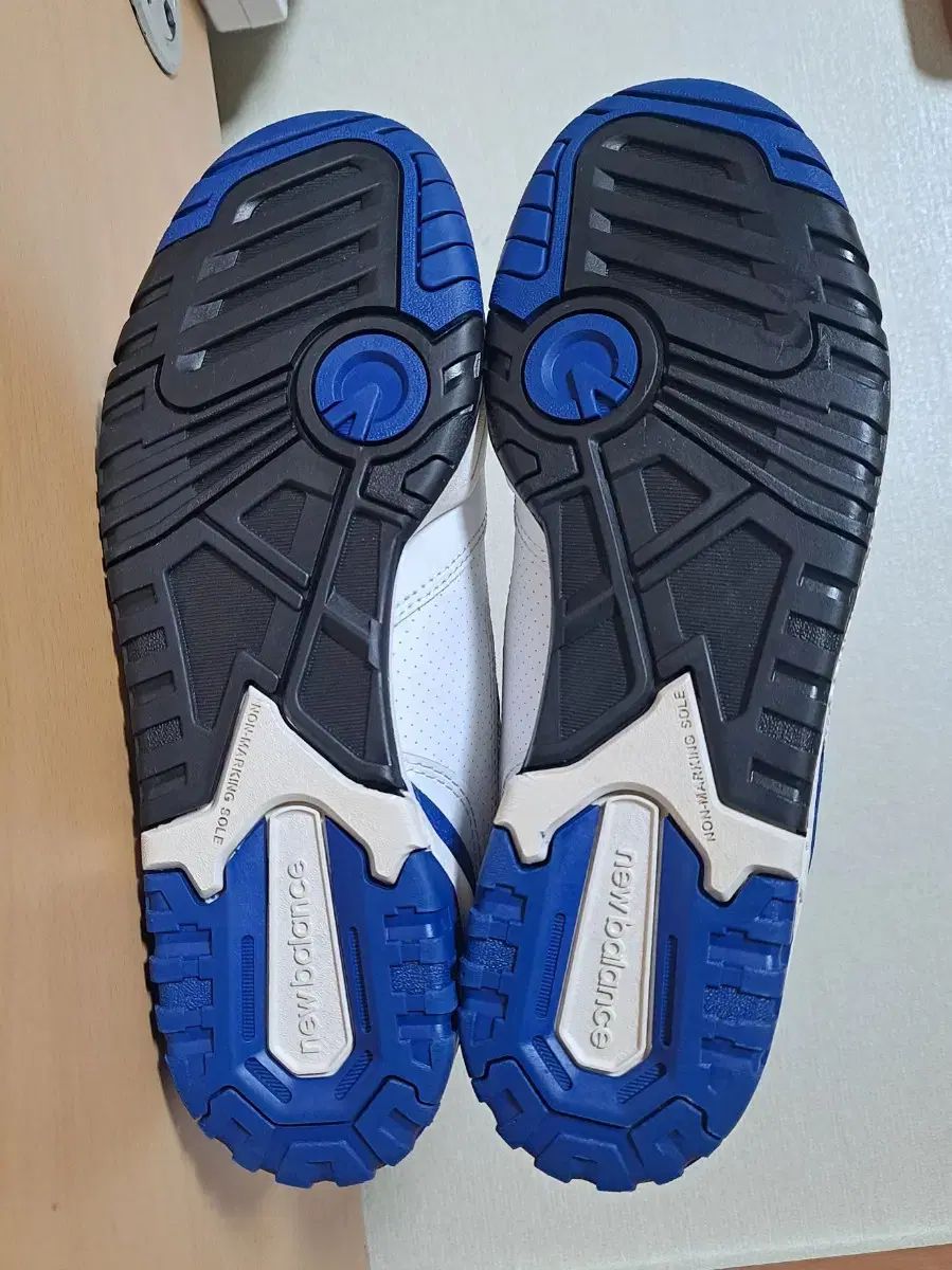 ニュー ンス 550 約260-265