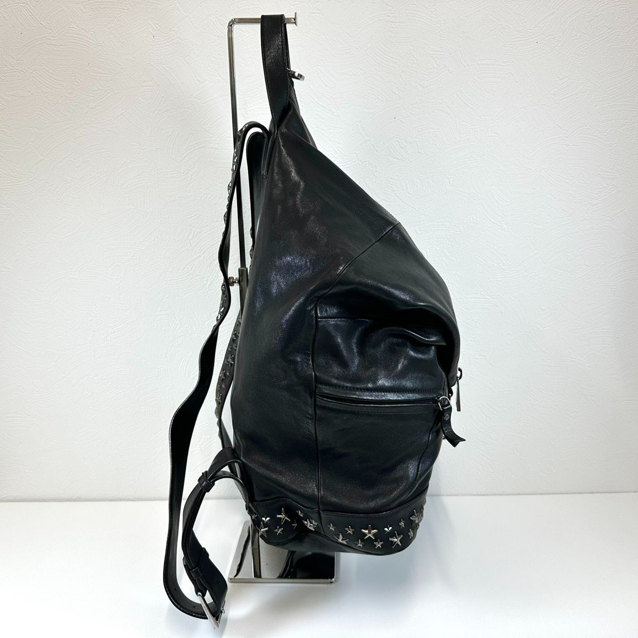 美品★ジミーチュウ フィッツロイ リュック スタースタッズ レザー 黒 楽天市場】【中古】JIMMY CHOO FITZROY/S Gunmetal スター スタッズ