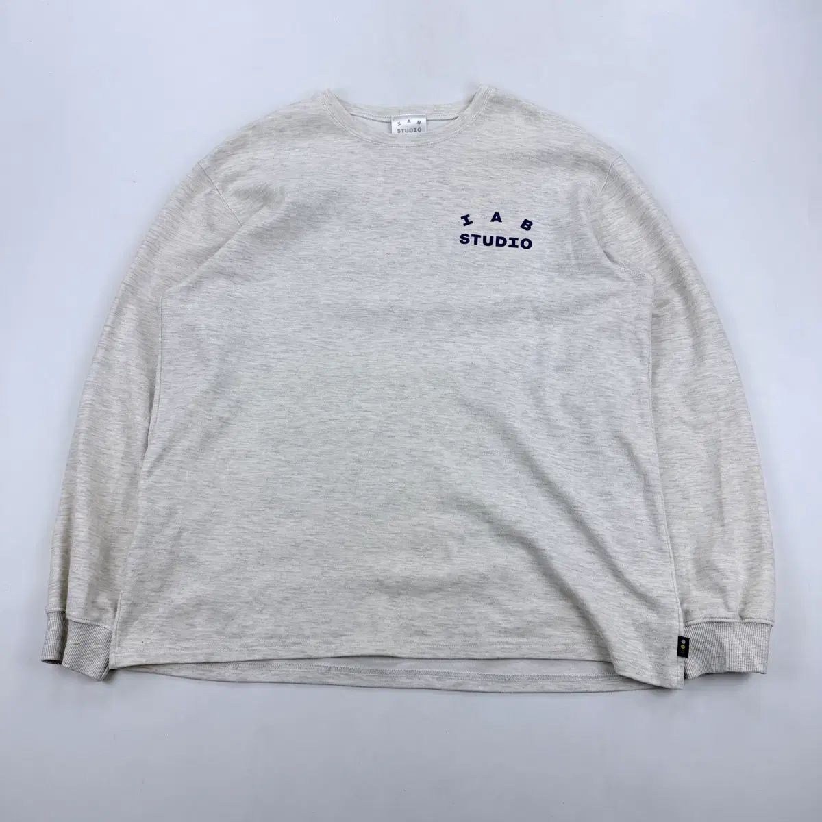 IAB Studio アイエプスタジオ ロングスリーブ ライト グレー XL