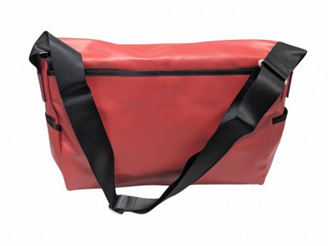 未使用 ヴィヴィアンウエストウッド ショルダーバッグ メッセンジャー