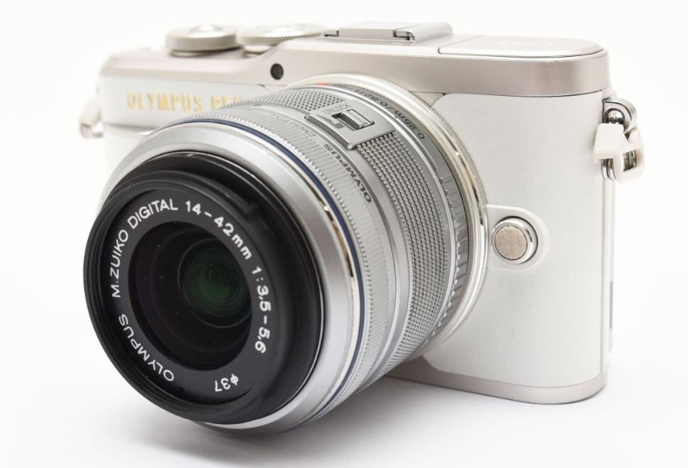 スマホ転送✨ OLYMPUS PEN E‑PL9 ホワイト ミラーレス 一眼レフ - メルカリ