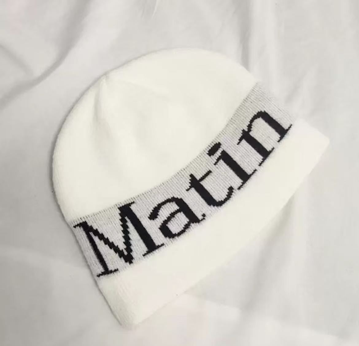Martin Kim ビーニー　ホワイト Amazon.co.jp: Matin kim マーティンキム ビーニー ホワイト : おもちゃ