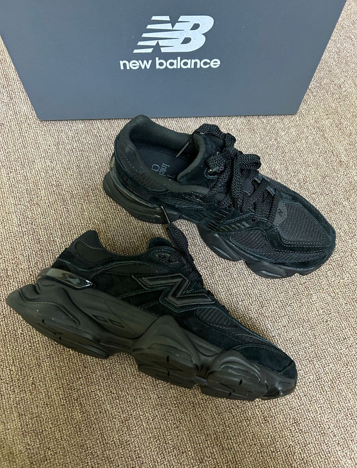 新品未使用 New Balance U9060BPM トリプルブラック ニューバランス