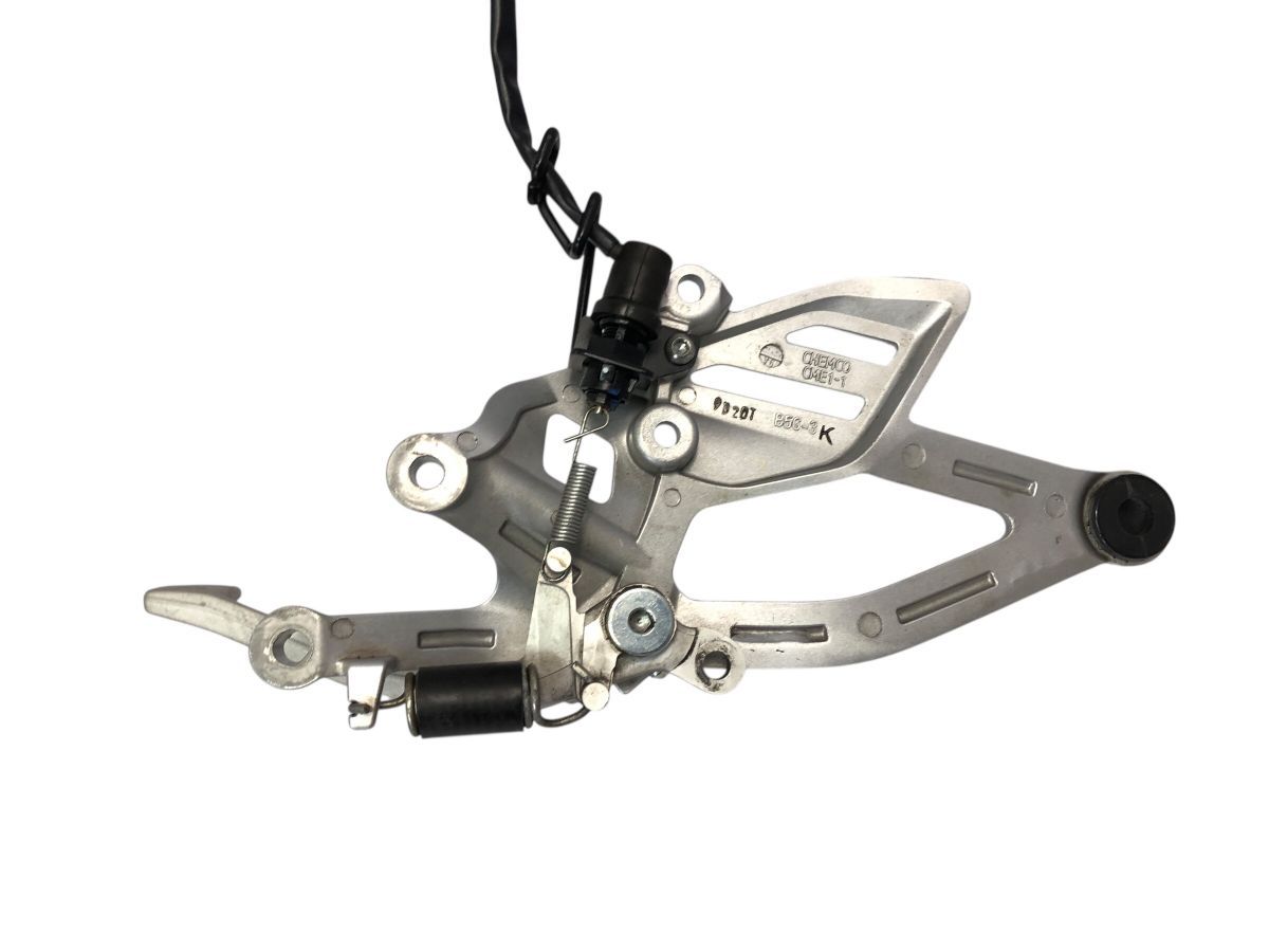 YAMAHA YZF-R 125 5 RE 19-22年 ステップ プレート ペダル ロッド 品 交換 補修にも 2832-M 9280 フロントブレーキ 防風ライディングジャケット