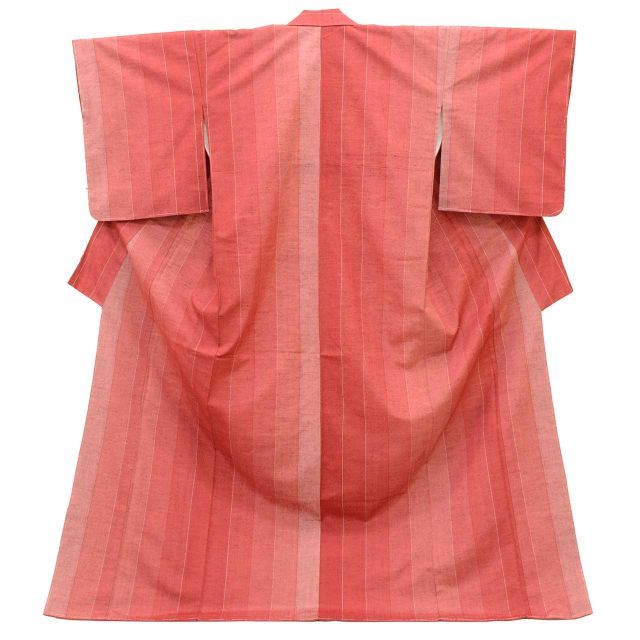 リサイクル着物 紬 着物 正絹 絹 LLサイズ 高身長 大きめサイズ トールサイズ ちょっとふくよかL 身丈169 cm 裄丈66 袷 仕立て上がり ♥品 赤 縞 SILK リユース uu 2388 b