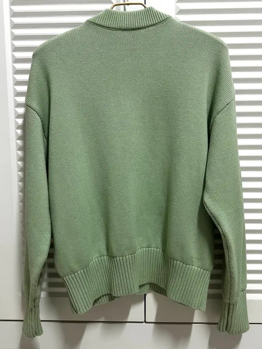 アミ ビックハートロゴ カーディガン ユールカラー