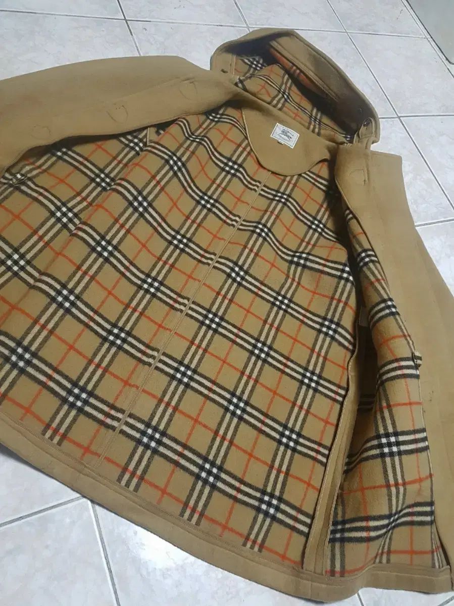 正規品 BURBERRY フード ダッフルコート ベージュ ダッフルコート