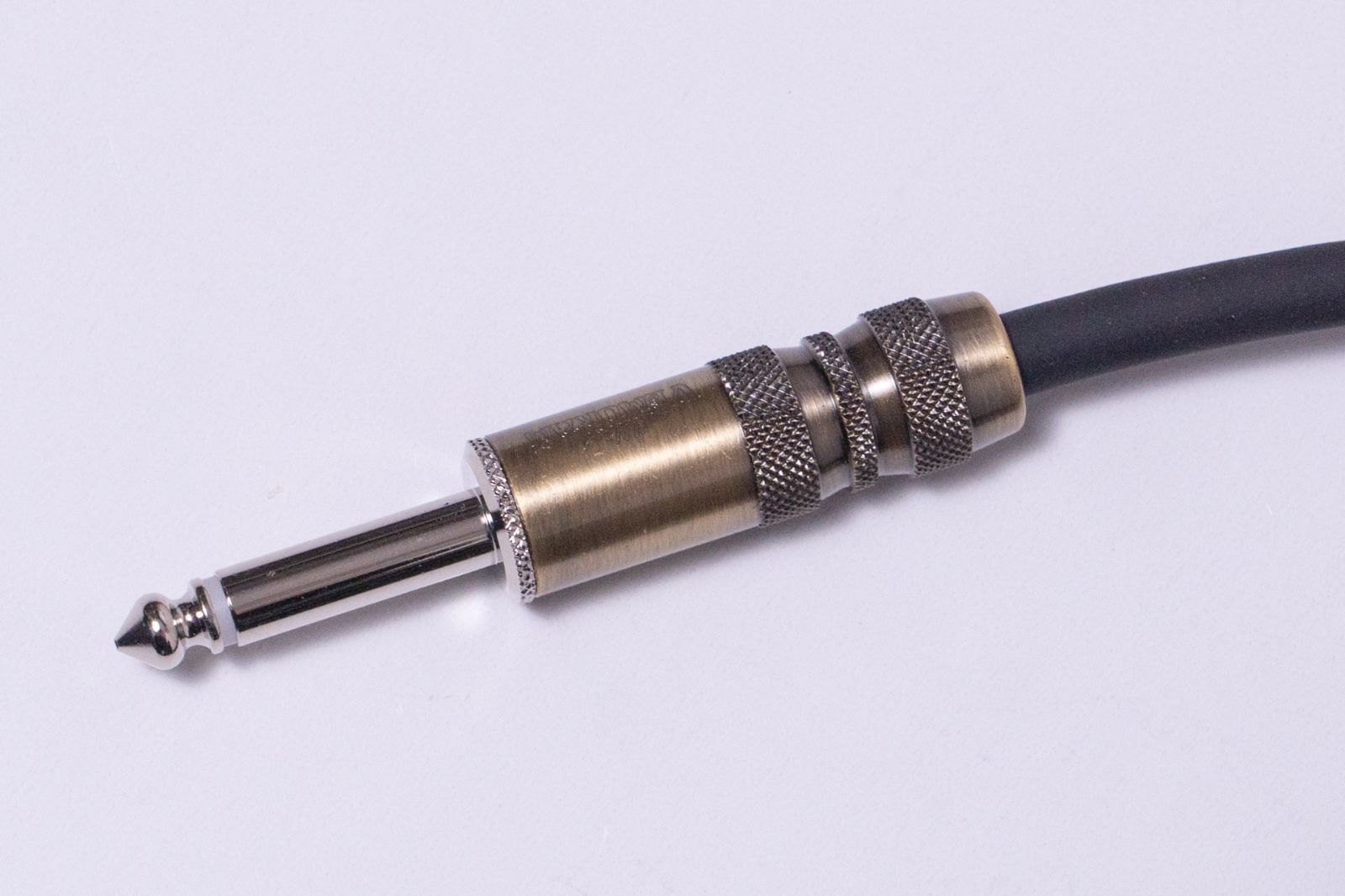 ALLIES CABLES | PLUGS VEMURAM BPB-VM-SST|LST-10 f GIB横浜