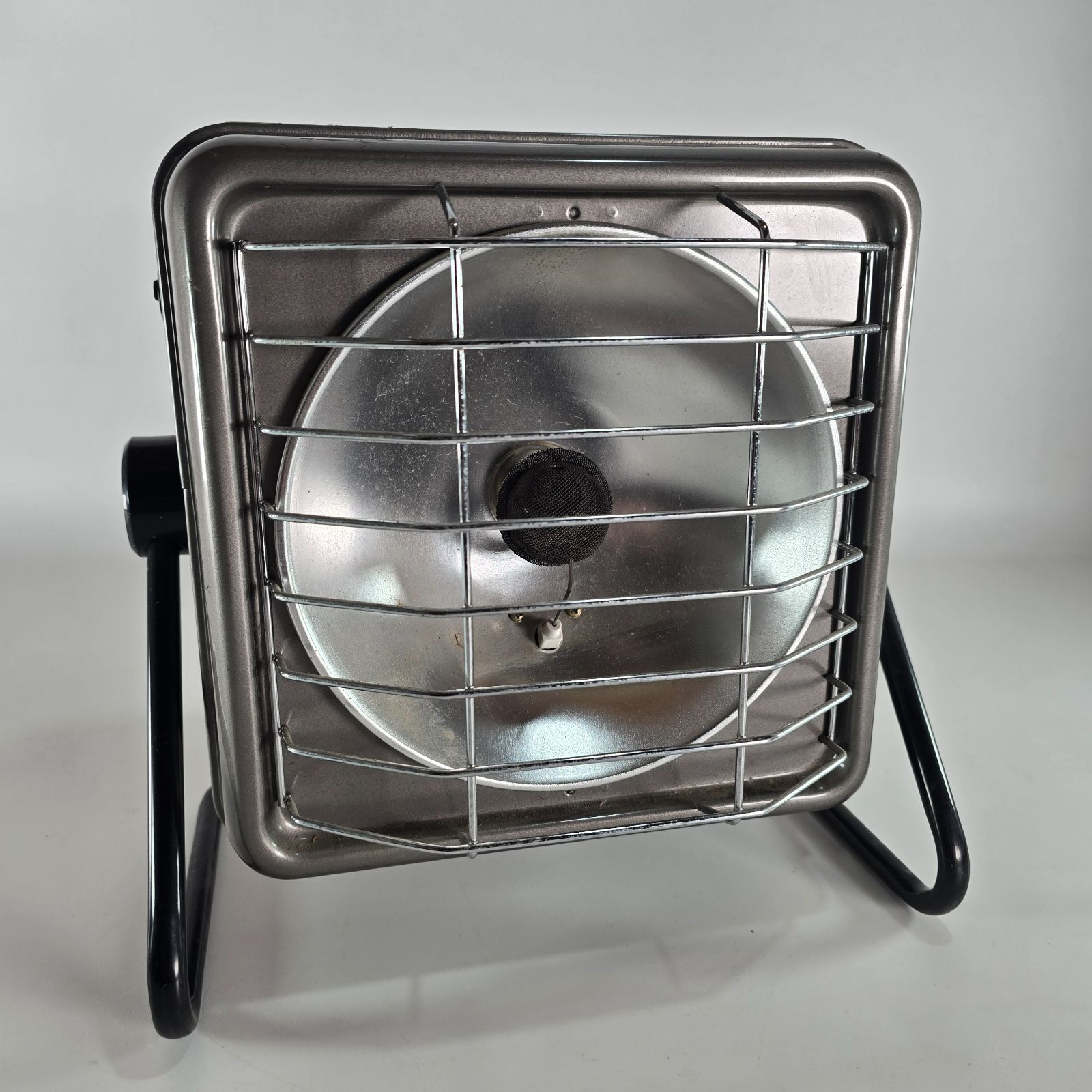 ユニフレーム ハンディ ガスヒーター UW 202 グレー ポータ ブル ヒートパネル アウトドア GAS