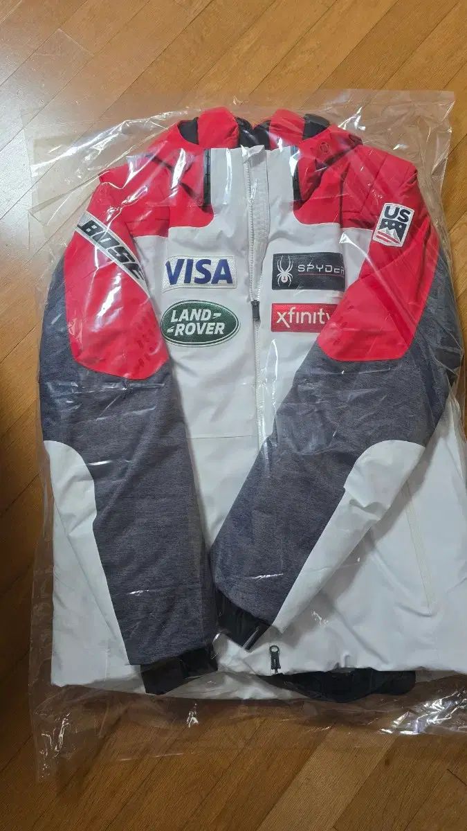 ジャケット レッド|白