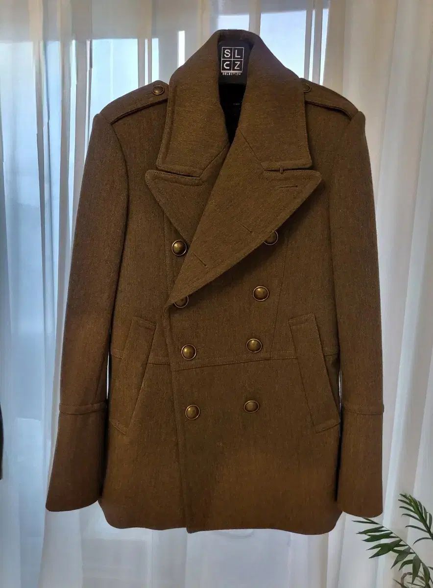 ピューエル > カーキ ゴールド コート 100 サイズ感