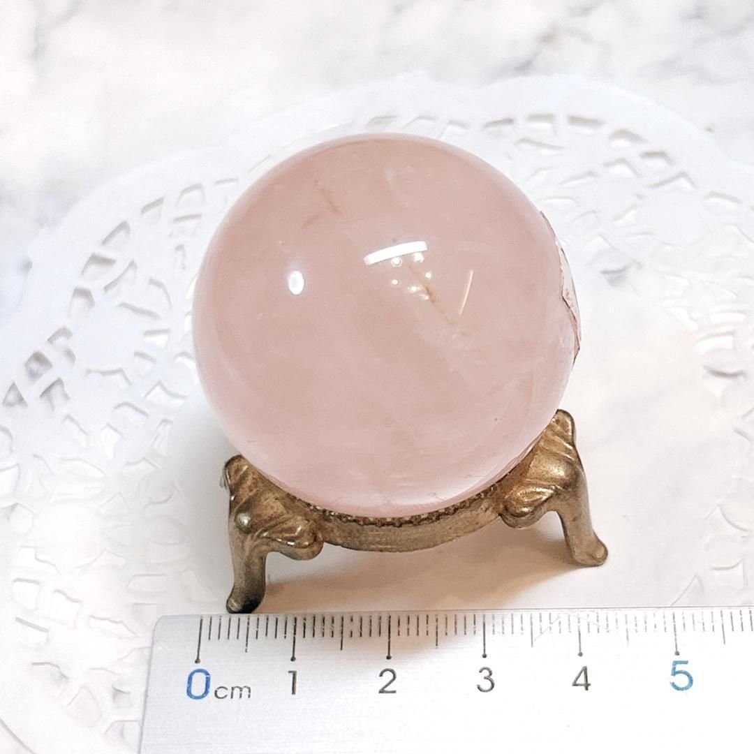  E17561 ローズクォーツ 38㎜ 球 スフィア Rose quartz 天然石 パワーストーン クリスタルワールド ミニウォールラック 置物 インテリア小物