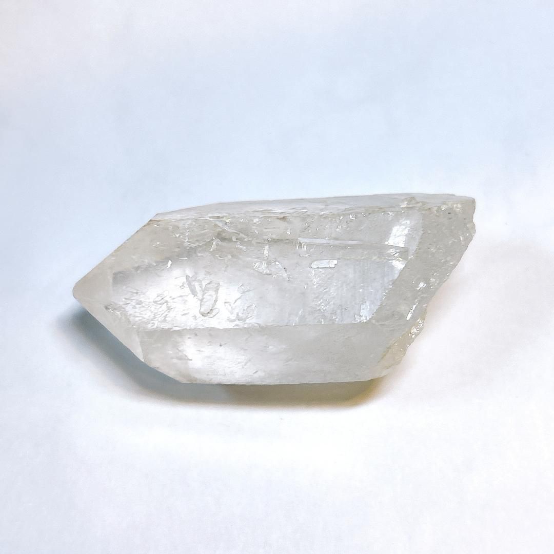 E17573】水晶 ブラジル 一本剣 天然石 結晶 - メルカリ