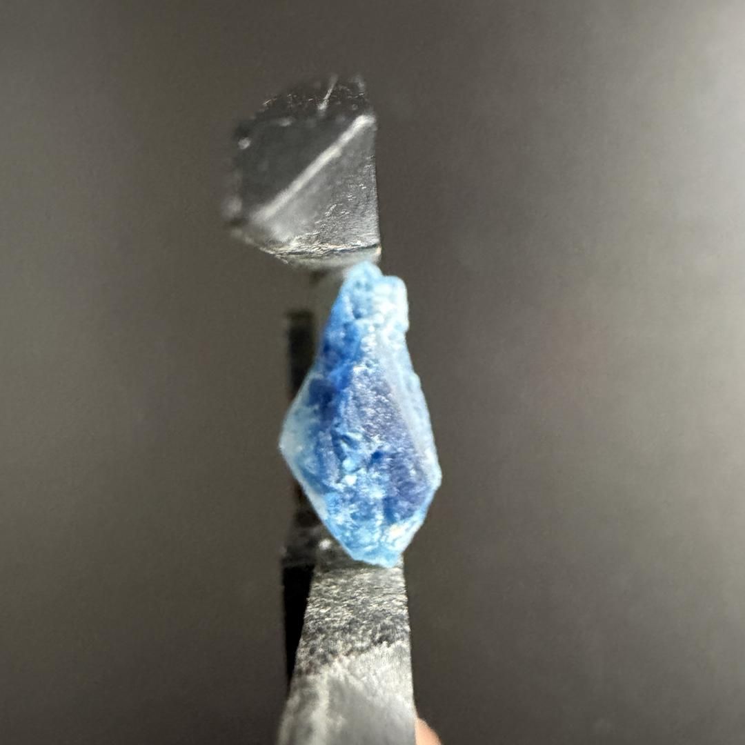  E32806 4 53ct ユークレース 脆玉石 天然石 鉱物 原石 木製雑貨 置物 インテリア小物