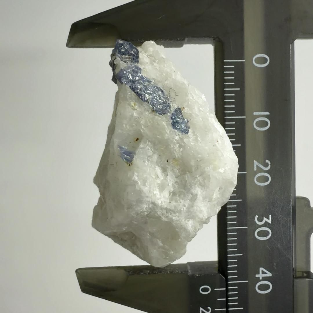 ブルースピネル