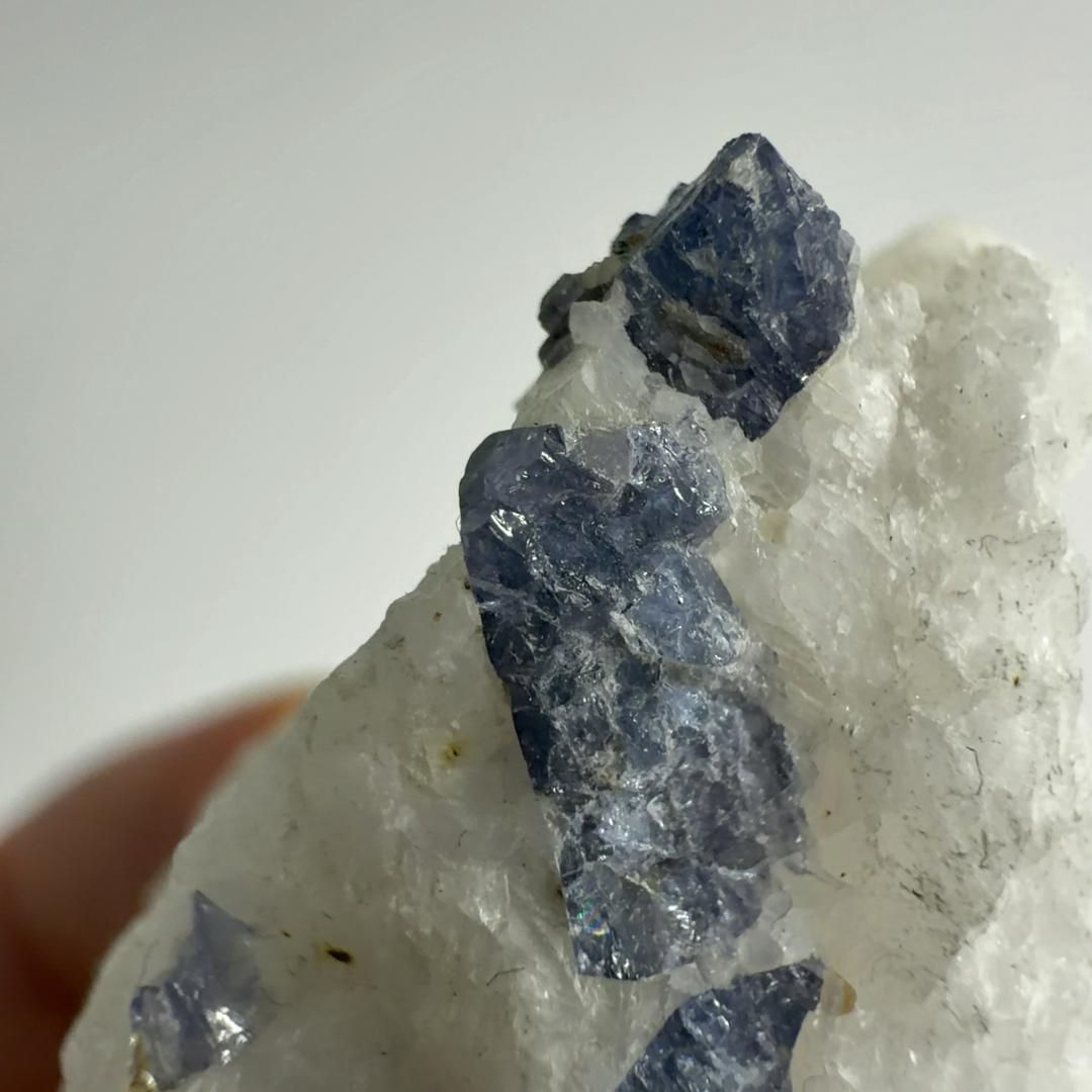 E32839 ブルースピネル ブルー スピネル 天然石 鉱物 原石