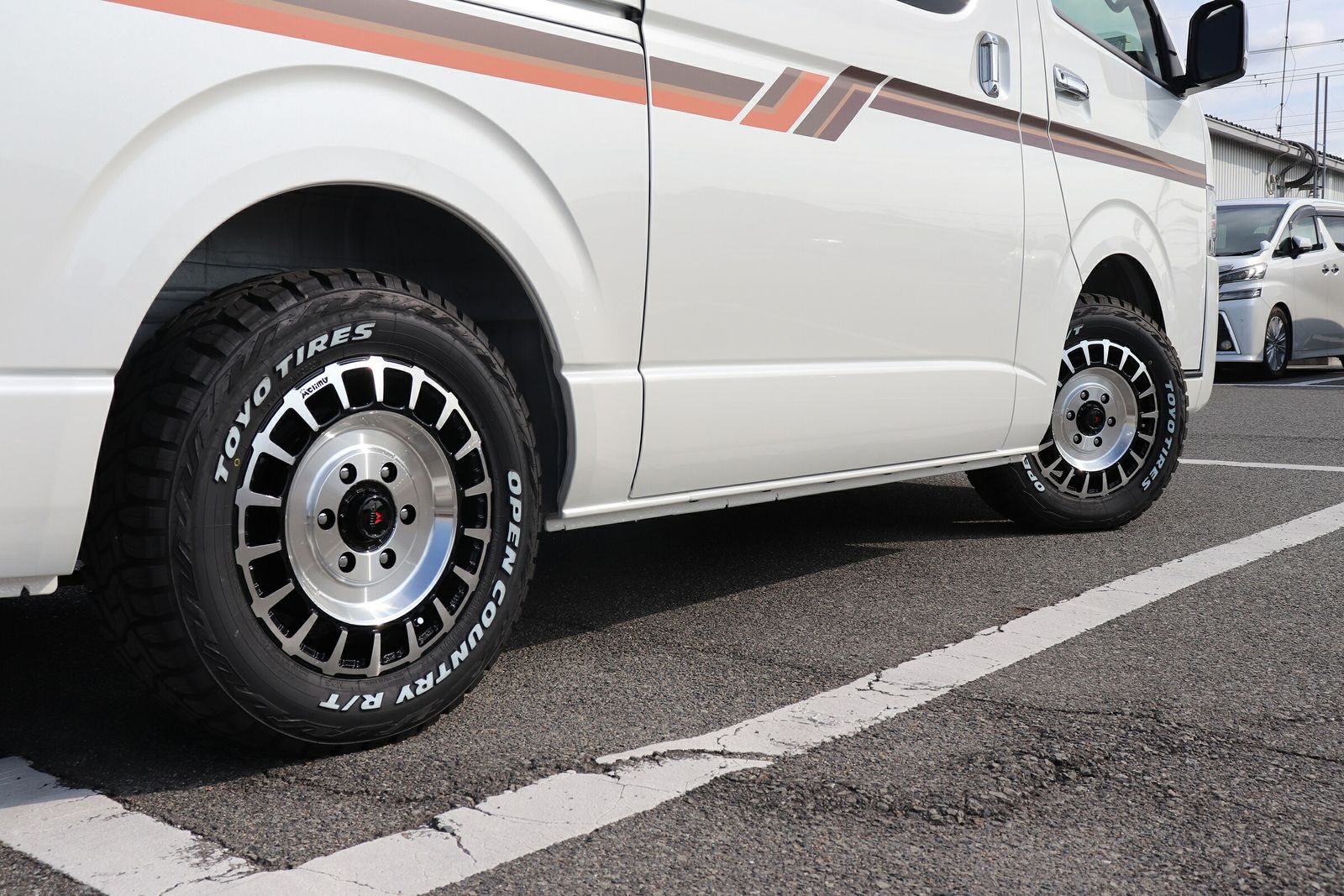 200系ハイエース