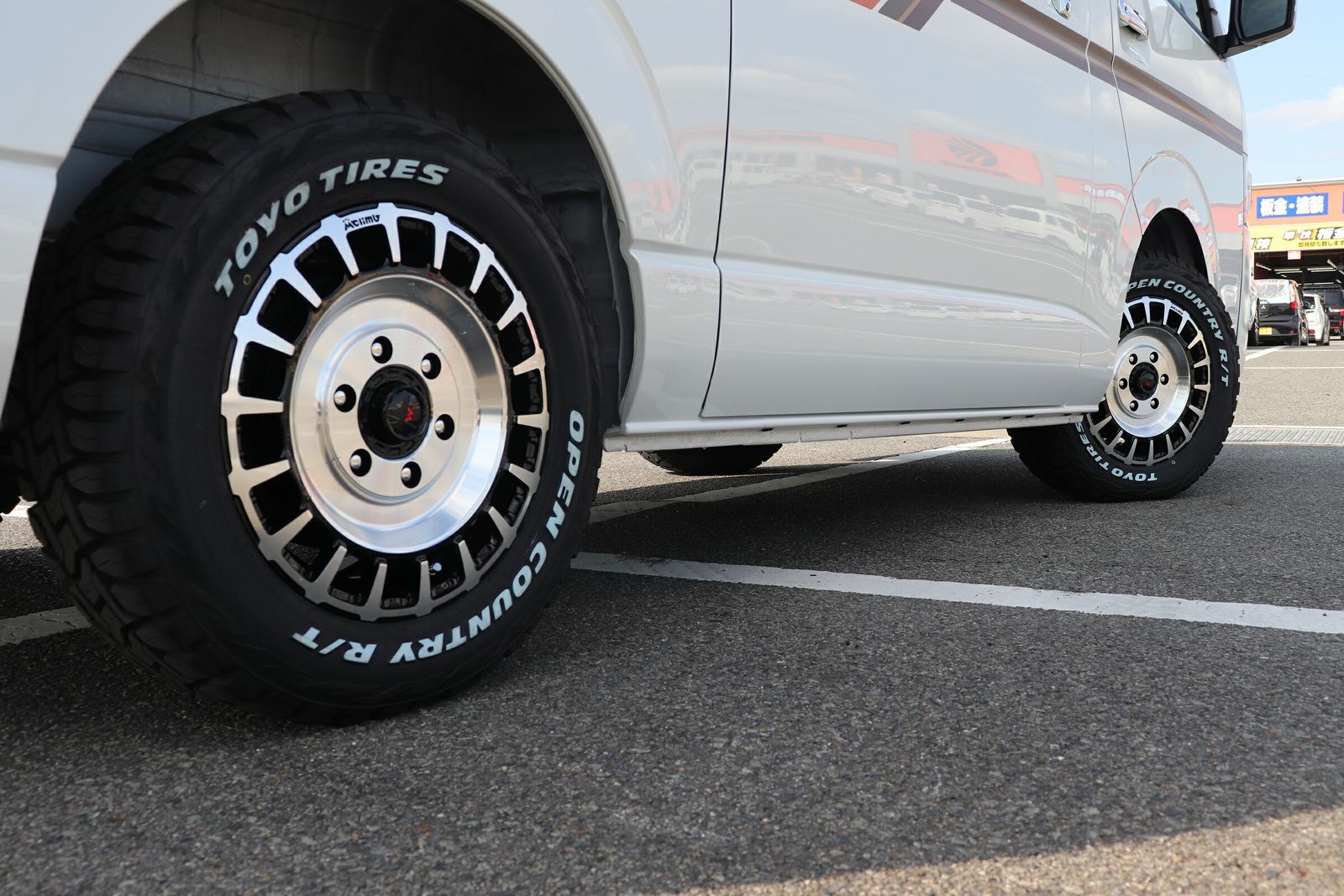  エムクライムオリジナル 200系ハイエース ノマド|D 16インチAW 38 ブラックポリッシュ 4本セット 16インチ ホイール