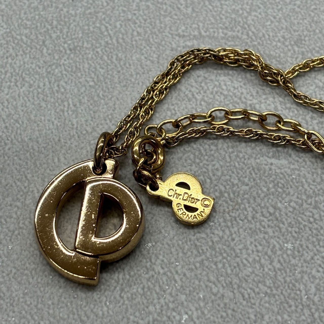 Christian Dior ネックレス ディオール ゴールドカラー