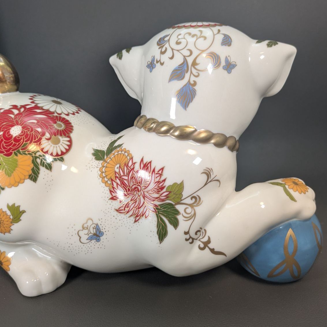 日本製】縁起物 フランクリンミント 犬 置物 薩摩焼 花柄 陶器人形