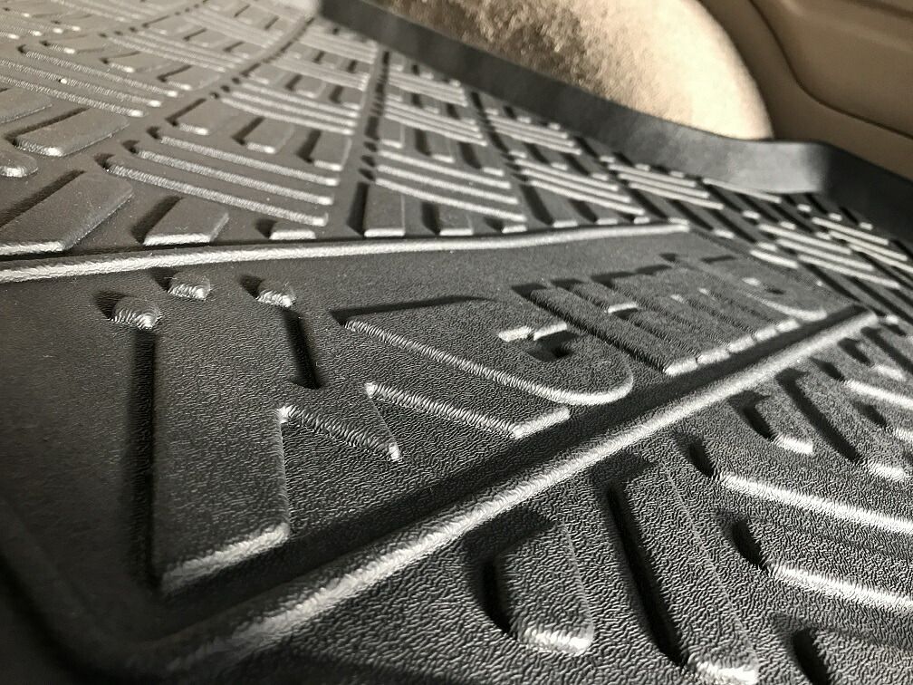 新品 ハイラックスサーフ 185 専用 ラゲッジトレイ ラゲッジマット